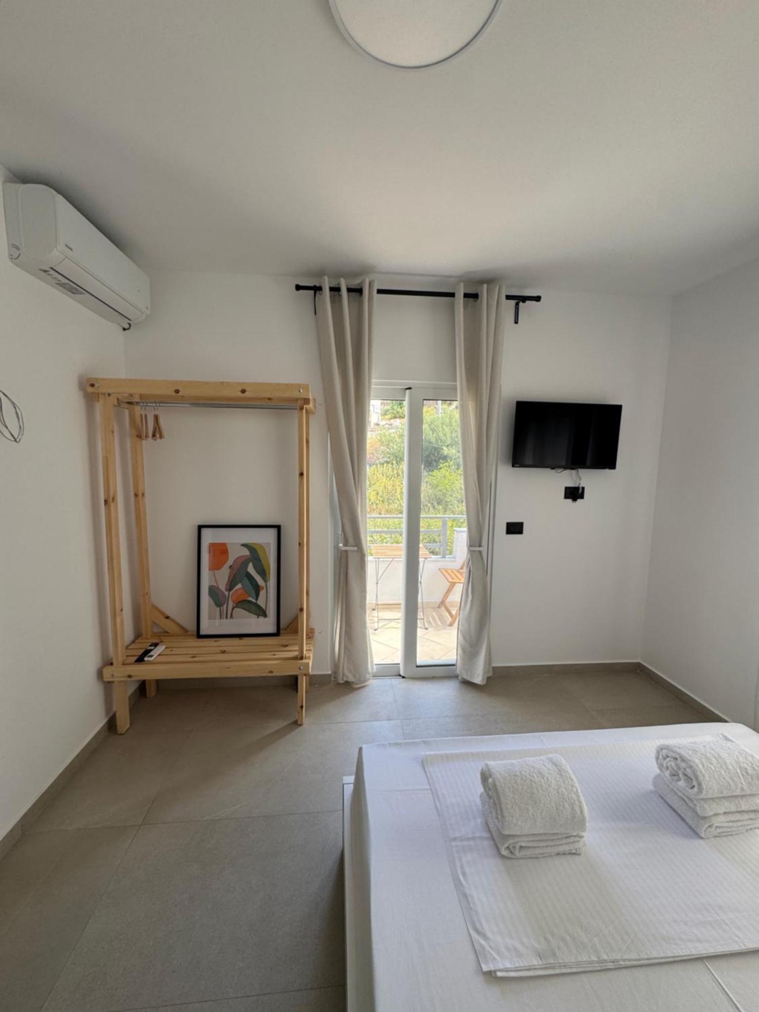Aliko - Sea View Apartament *