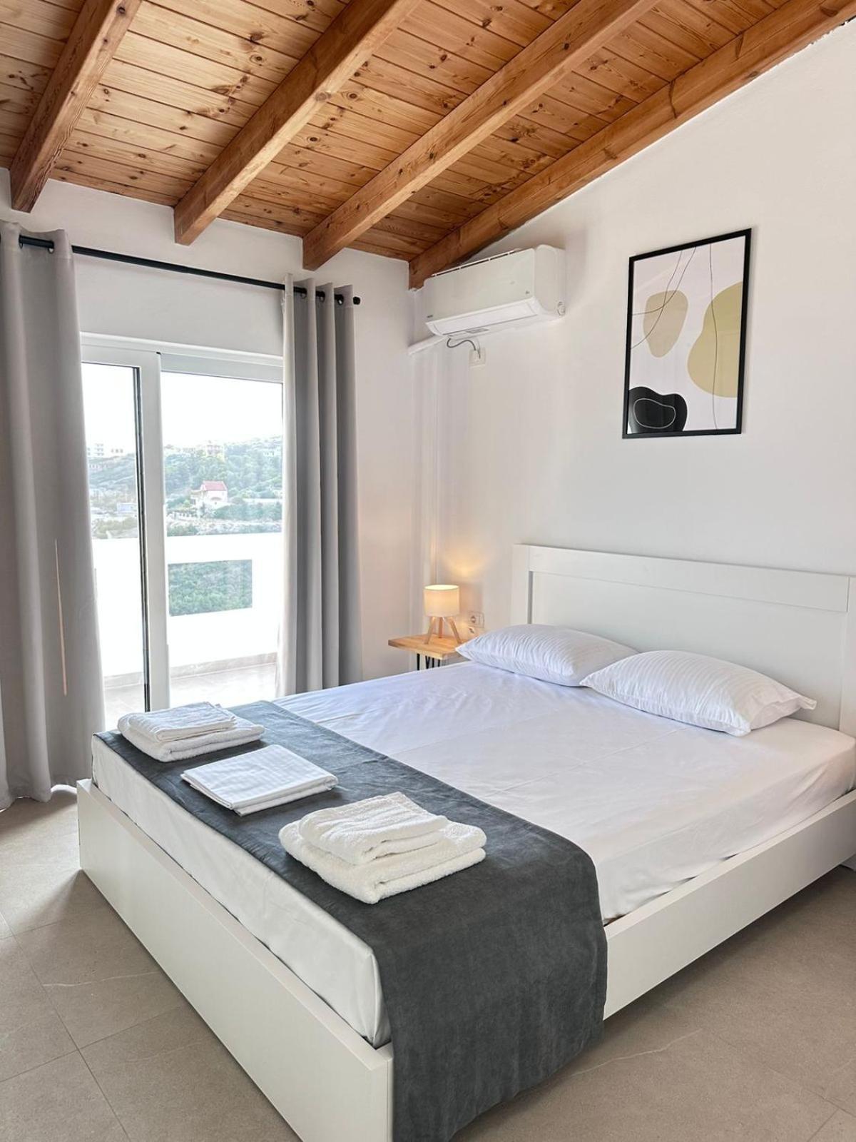 Aliko - Sea View Apartament *